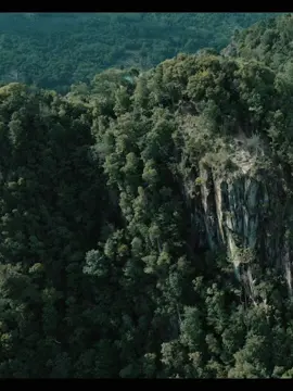 aku selalu memberikan keyakinan akan diri ini sesuatu yang orang lain takutkan.namun aku bisa melakukanya...  #naturevibes #alamlestari #airterjunmaruyan #bukitberambai320mdpl #bukitmarasbangka 