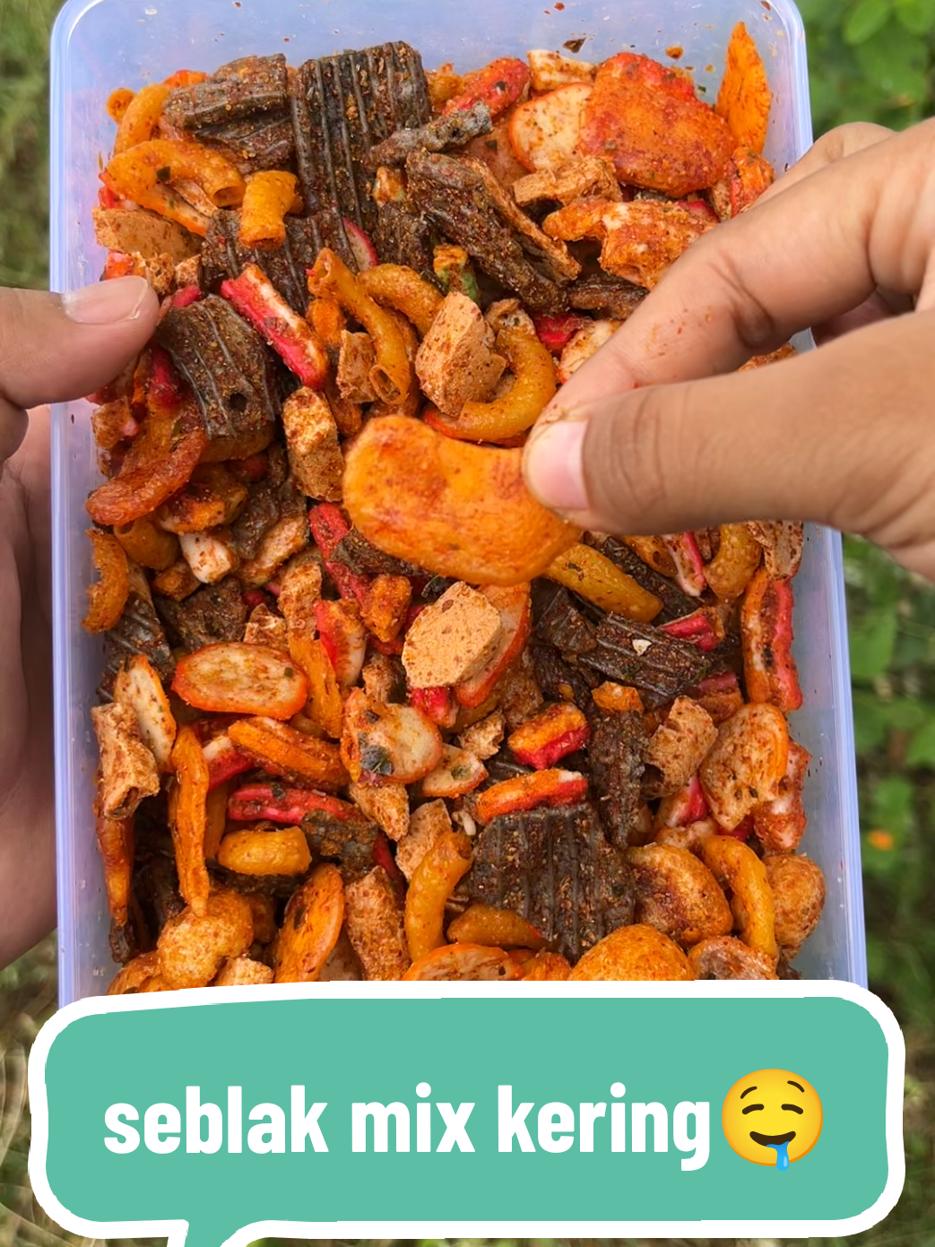 seblak mix kering lagi diskon nihh cuyyy🤑mana dapat sebanyak ini lagi🤤yakin nihh nggak mau cekout?😜yang mau buruan langsung cekout sekarang juga yah di keranjang yang aku kasihh🫵 buruan jangan sampai kehabisan yahh🤤🛍️#seblak #seblakviral #seblakmix #seblakkering #seblakcampur 