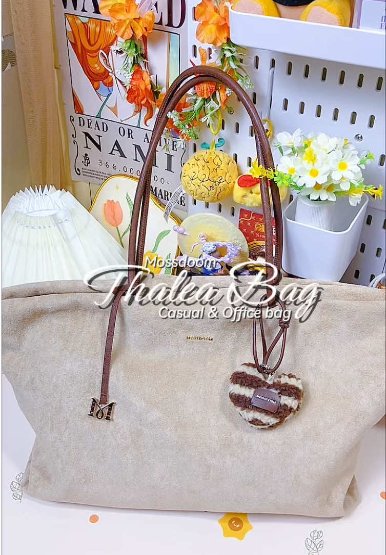 Thalea bag new arrival yg bisa buat kampus/kuliah karna kapasitas nya muat banyakk banget 🫶🏻 @MOSSDOOM  #thaleabag #mossdoom #fyp 