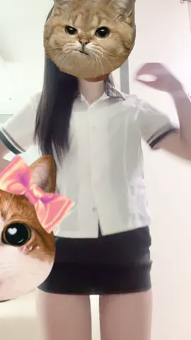 보인드ㅏ#두바이쫀득쿠키 #먹고싶당 #츄천 #츄천 #교복 