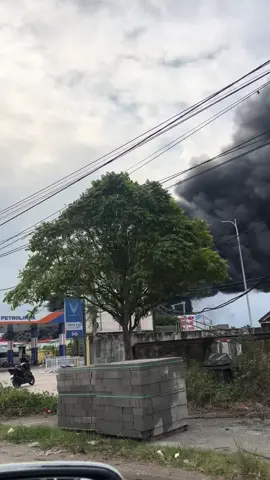 Cháy Toàn Bộ Công Ty và Hàng Hoá Cty Oanh Vân - Quán Cháy - Tiên Lãng  #chay #chaycongty #chayhangho 