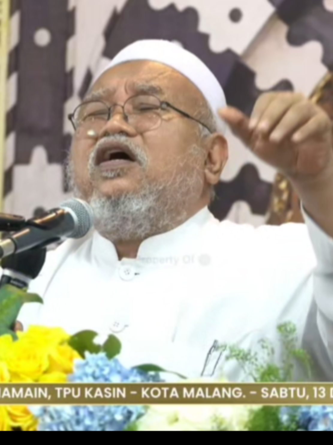 Ceramah Kyai Haji Ahmad Sa'idi Tegal di acara Haul Imamain 2025 darul Hadits Malang.  #khahmadsaidi  #darulhadistmalang  #attauhidiyyahgirentalangtegal  #habibabdulqodirbilfagih  #habibabdullahbilfaqih 