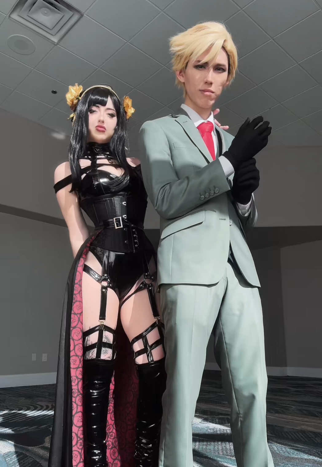 At the same damn time #spyfamily #yor #loid #megaconorlando 