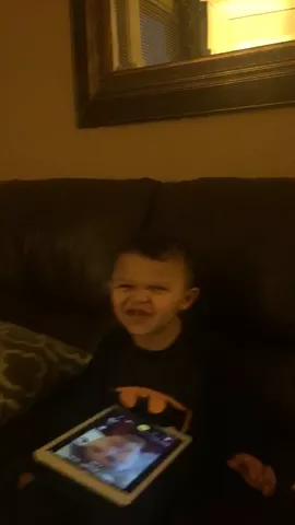 #dinglehopperz#chumpy#watchingourvideos#unclecrusher#takeyourtime#samhunt#funnyboy#funnelvision