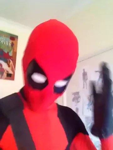 No one ever drops the mic at the right time 😂 #deadpool #dropthemic
