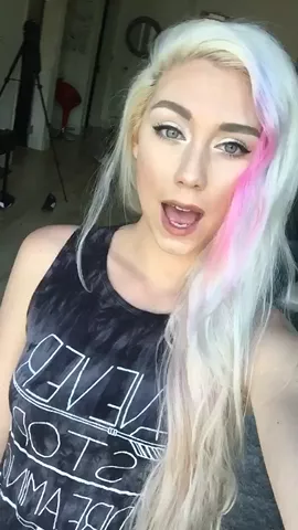 One of my favs from Melanie 🦄 #featureme #lipsync #mealinemartinez #pacifyher