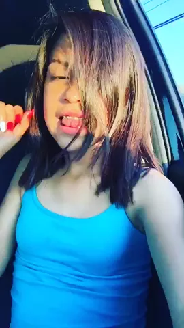 💧💕💁🏽